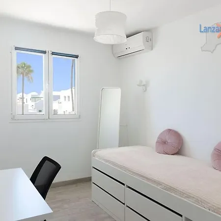 Buenavida Cozy Vv With Communal Pool And Air Con Apartmán *