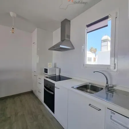 Buenavida Cozy Vv With Communal Pool And Air Con Apartmán Costa Teguise